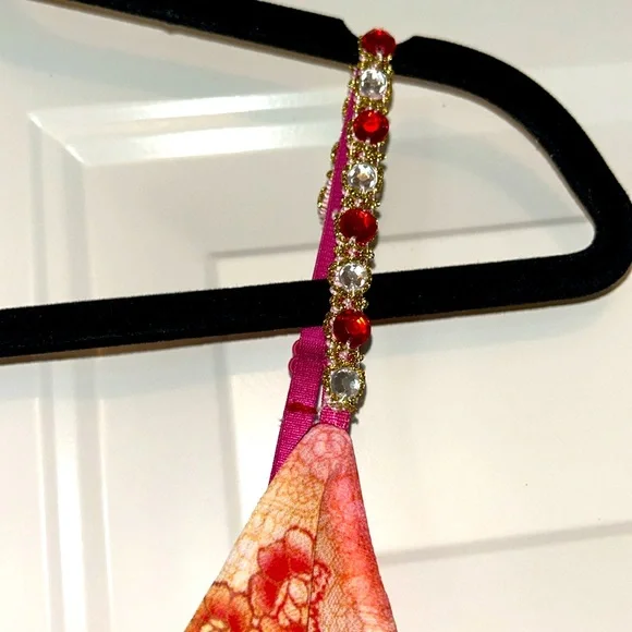 Boston Proper Paisley Beaded Women's Tank Top NWOT 4=(XL) Red/Pink Sequins Boho - Picture 4 of 14